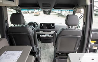 24 Class B Thor Sanctuary 19L Mercedes 4X4 Diesel