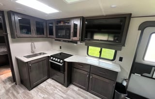 2022 Transcend Xplor | Sleeps 8