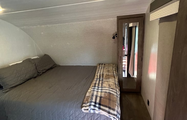 Master bedroom with Queen size bed