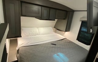 2021 Cruiser Embrace EL310