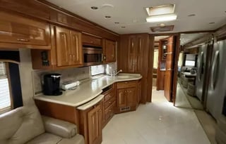 2009 Monaco Beaver HAL 1516