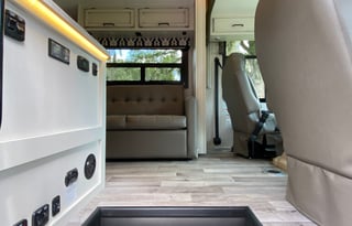 Holiday Savings! 2022 Jayco Alante