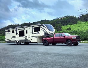 Grand Design Solitude 380FL