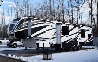 2014 Voltage 3895 Corporate/Hunter Edition