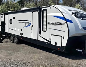 Forest River RV Cherokee Alpha Wolf 29QB-L