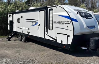 2021 Cherokee Alpha Wolf