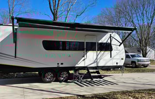 J And A's Superior Rv Rental - Ember 22MLQ