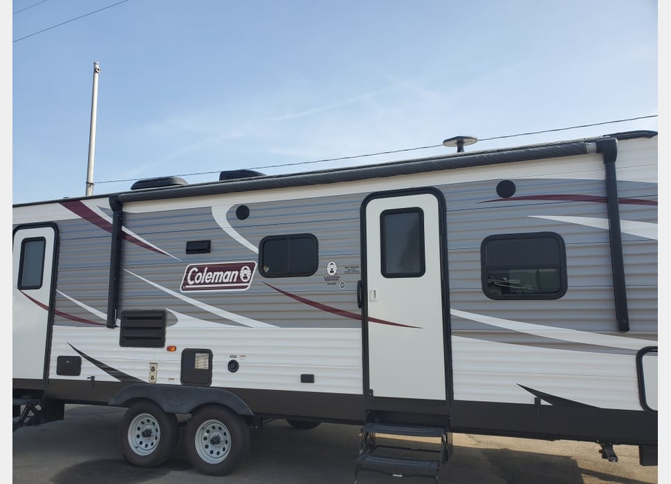 Travel Trailer rentals in Bakersfield