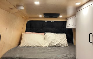 2022 Van Craft Mercedese Sprinter 2500