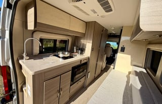 2024 Jayco Swift 20D (Sleeps 4!)