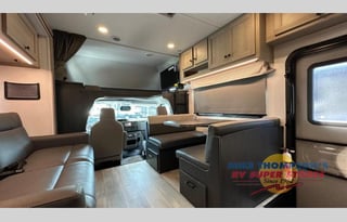 2025 Forest River RV Sunseeker LE 3250DSLE Ford