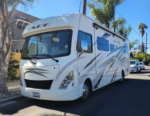 Thor Motor Coach ACE 30.4