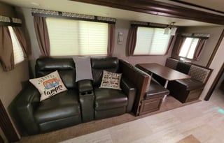 "The Empty Nester" your home away from home!