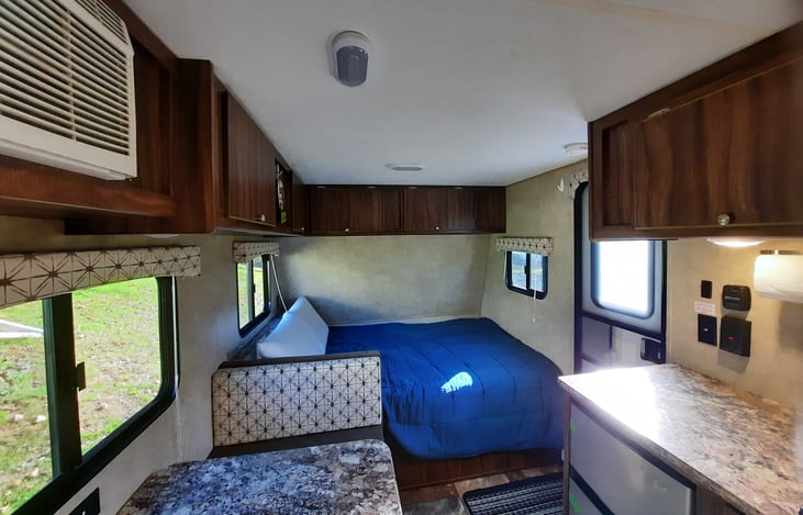 Double bed, plenty of overhead storage