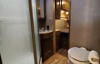 2018 Thor Motor Coach - ACE 30.2 Bunkhouse