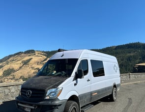 SYNC Van MB Sprinter Atlas