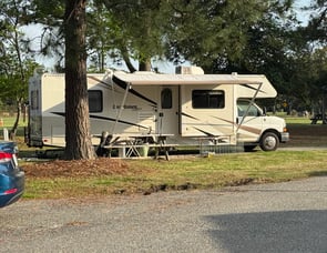 Dutchmen RV Four Winds 16DXRV Lite