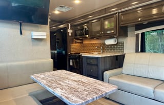 2019 Fleetwood RV Flair 29M