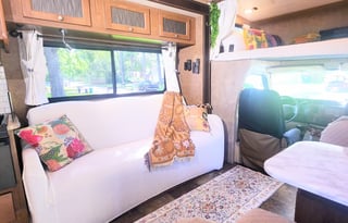 George and Harriett 's  Happy Leprechaun