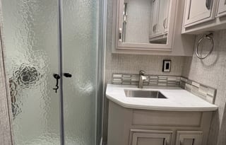 2021 Newmar Canyon Star 3927