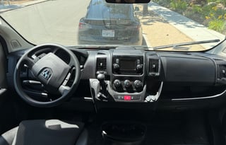 Pleasure-Way Tofino Camper Van – Easy to Drive