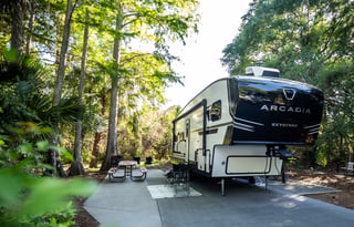 Brand NEW 2026 Luxury Camper Near Disney World!