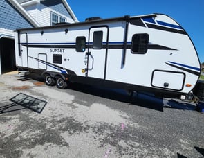 CrossRoads RV Sunset Trail SS272BH