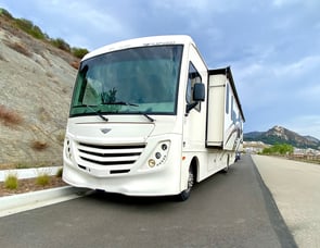 Fleetwood RV Flair 34J