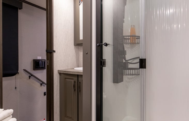 Great shower with duel heads