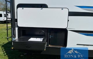 2024 Coachmen Freedom Express Ultra Lite 294BHDS