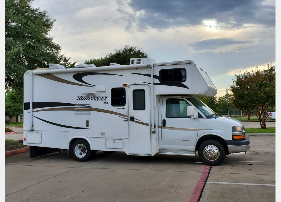 Class C Motor Home rentals in Braselton