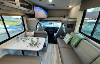 2025 30ft Coachmen 27QB - Sleeps 6