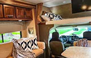 Fred the Fun Forester-5G WiFi incl-Sleeps up to 10