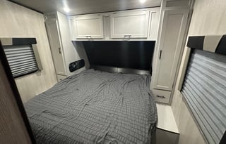 2025 Genesis Supreme Genesis Supreme G3215FSXL