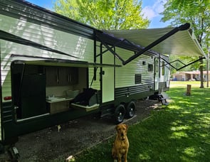 Keystone RV Hideout 318LHS