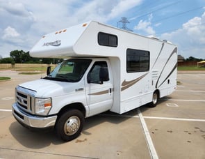 Thor Motor Coach Majestic 23A