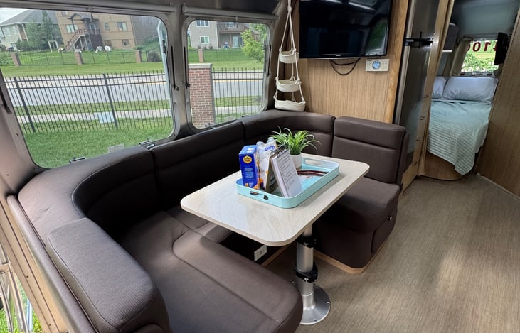 Dinette that converts to a bed if needed