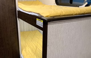 2019 Heartland Pioneer **NO LIMIT TOWING MILES!**