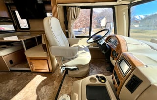 "Thunder"- Super Easy to Drive Class A