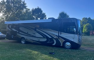 2016 Thor Motor Coach Challenger 36TL