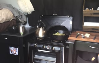 Winter Ready 4x4 Sprinter 2500 w Starlink option