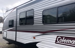 2019 Coleman Lantern 263bhs