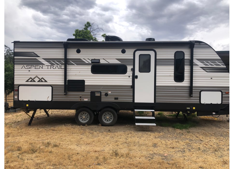 Travel Trailer rentals in CLOVIS