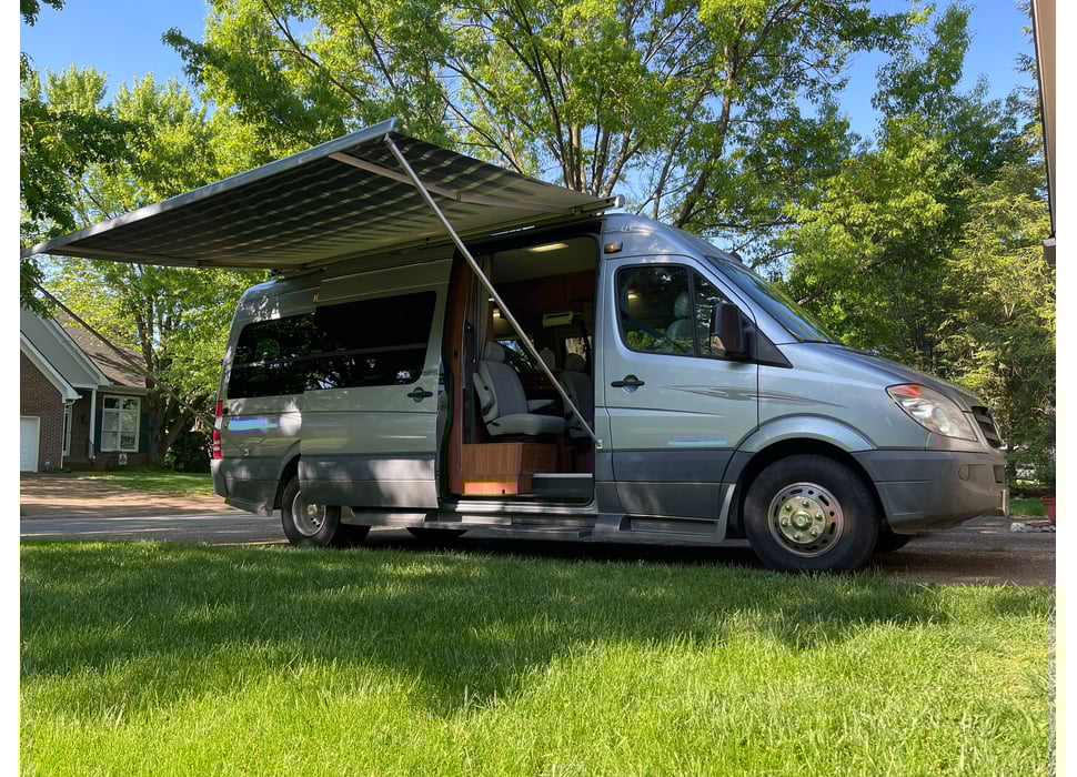 Class B Camping Van rentals in Louisville