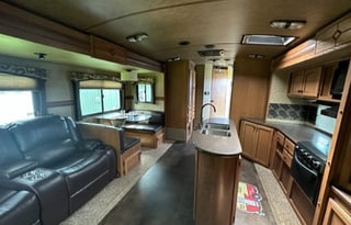 Couples Retreat & Pet Friendly Camper Rental
