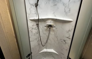 Perfect for Your Big Family - Unlimited Miles