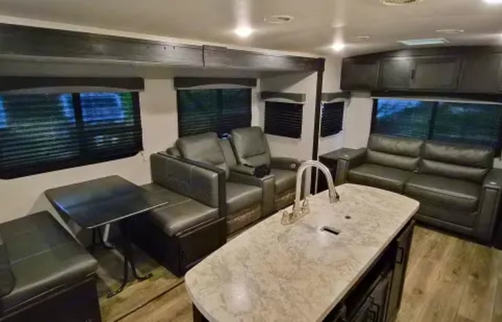 dinette turns into bed