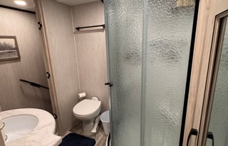 An RV With Two Full Bathrooms?  Yes Please!