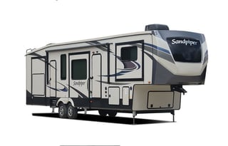 Leslie's Luxurious RV Rental