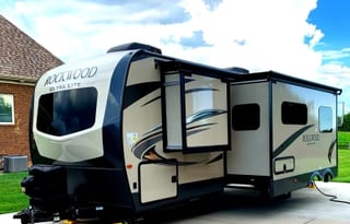 2020 Rockwood Ultra Lite 2706WS